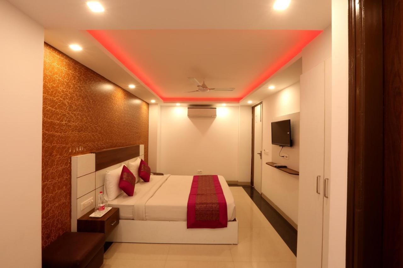 Hotel Ark Suites At Airport New Delhi Exterior photo
