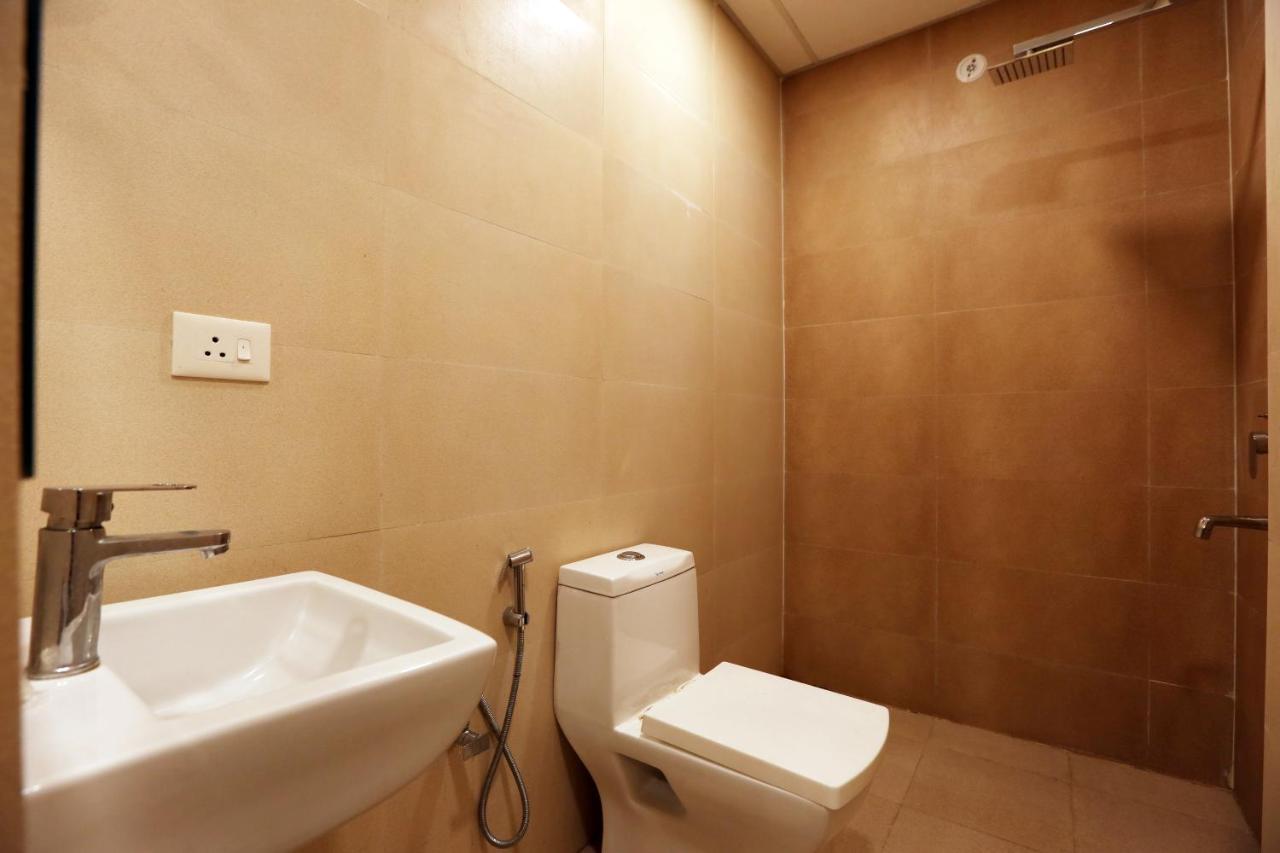 Hotel Ark Suites At Airport New Delhi Exterior photo
